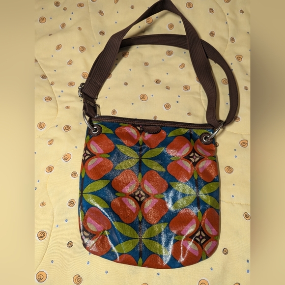 Fossil KeyPer Floral Adjustable Sling Crossbody Bag - Picture 3 of 10